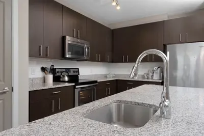 Image de Beautiful Downtown Condo