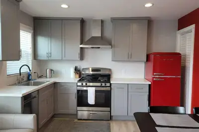 Image de Luxury Modern Vacation Home 2 bd/ 2 bath Near Sf