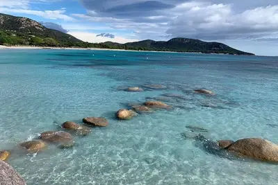 Image de Palombaggia ❤️idéalement située vue montagne et petite vue mer. Piscine Jacuzzi.