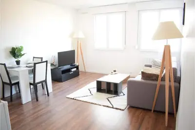 Image de T2 lumineux proche gare et centre de Lyon +Garage