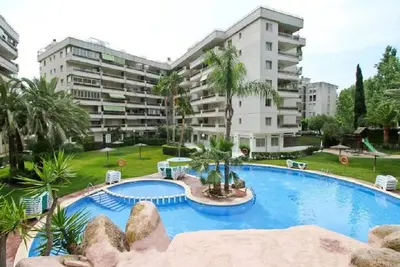 Image de 134- Appartement d'une chambre avec piscine