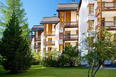 Image de Joli appartement pour 2 personnes avec Tv et balcon