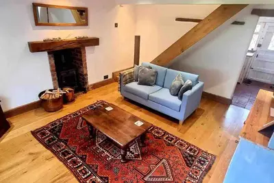 Image de Village Period Cottage next to a idyllic stream