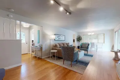 Image de Cushing Court Tranquility