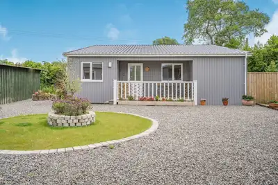 Image de Caldey Lodge (Bier Wood Lodges), pet friendly in Manorbier