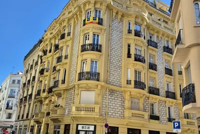 Image de Appartement bougeois tout confort en plein centre de Nice