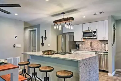 Image de *Charming 2bed 2 bath 6 mins from Img*