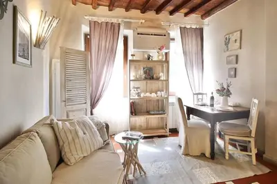 Image de Gina Guest House ⭐ San Frediano Florence Historical Center