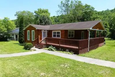Image de The Shack, An exquisite 3 bed room log cabin.