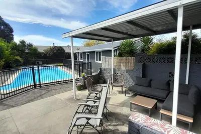 Image de Small house with pool access close to Ohope Beach and riverside walk.