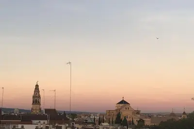 Image de Gran Apartamento Junto a Judería con Impresionantes Vistas y Aparcamiento