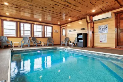 Image de Epic View-Pvt Indoor Pool- 6 Mstr Br- 5Mi to Pkwy