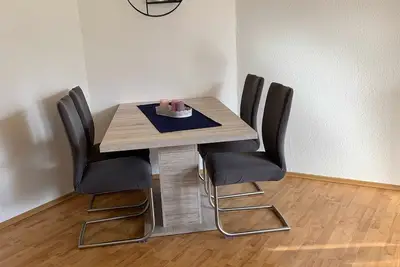 Image de Ferienwohnung Pusteblume - 2 Schlafzimmer, Küche, Wohnzimmer, Bad, Balkon