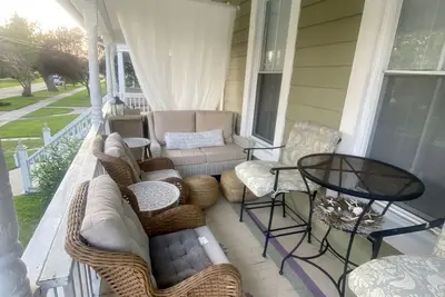 Image de Cape Utopia  - sister to existing Id# 7559899