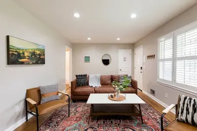 Image de Private Brick Ranch with 2 King and 2 Queen Beds