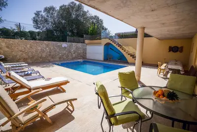 Image de Can Salgas, une belle maison rurale à proximité d´une petite ville
