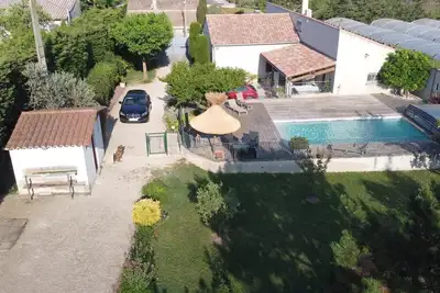 Chambre d'hôtes indépendante en Provence - Piscine / Jacuzzi
