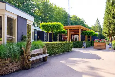 Image de three bedroom apartement at Holidaypark De Bosrand located in Vaassen