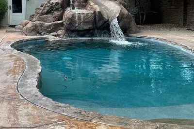 Image de Have it all! Pool, hot tub, theatre, gym, pool table, foozball, ski resorts,