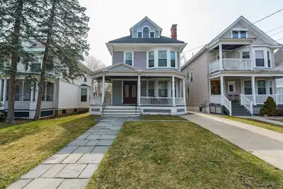 Image de Renovated 3br/2ba, close to Alb Med & St. Petes.