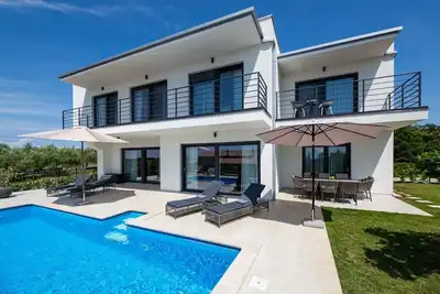 Image de Villa Fortuna - Four Bedroom Villa with Pool