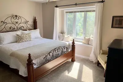 Image de Booking now for Spring/Summer!