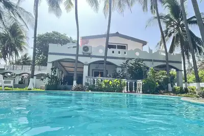Image de Stunning Beach House near Int. Airport, Surf City, El Tunco, 3bedrooms, sleep 12