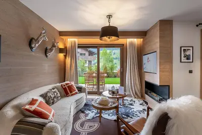 Image de Charmant appartement à Rochebrune avec jardin pour 6 personnes – Accès piscine, salle de sport, sauna