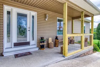 Image de Moose Tracks @ HoneyBearCabins