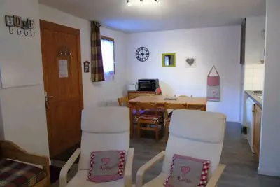 3 Pièces pour 6 Personnes