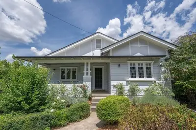 Image de Bindi Cottage | Spacious & Unique | Opposite the Pool