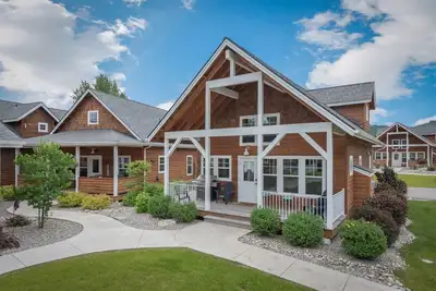 Image de Adorable Dover Bay Resort Bungalow | Marina, Walking Paths | Dog Friendly