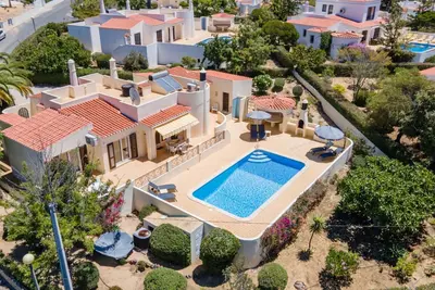 Image de Casa Patricia: Superb villa on Vale do Milho with heated pool