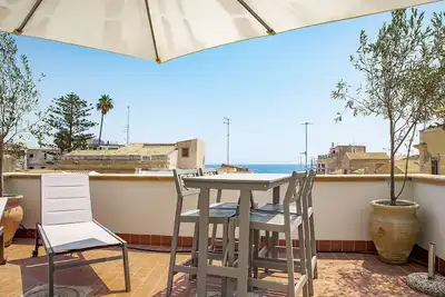 Image de La Terrazza sul Vicolo della Giudecca by Wonderful Italy