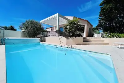 Image de Villa 4* avec piscine & vue sur la mer