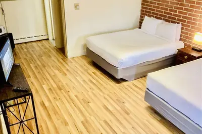 Image de The Lancaster Motel - Retro with Modern Amenities