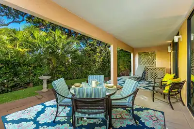 Wailea Ekahi 36b: Ground Floor, Lush Garden Views