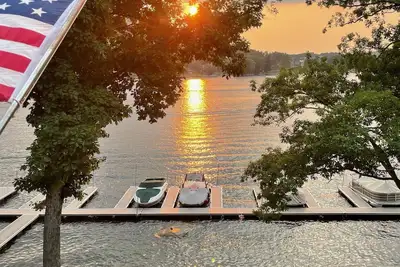 Image de Lakefront Wisp Away / w Dock