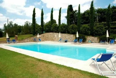 Image de Appartement avec climatisation, Wifi, piscine, Tv, animaux admis, parking, près de Montepulciano