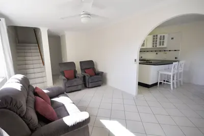 Image de Crystal waters - 2 Bed, 2 Bathroom Waterfront Apartment!
