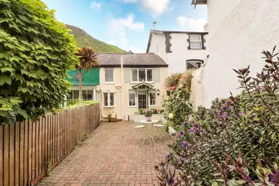 Image de Capel Cottage, romantic, character holiday cottage in Capelulo