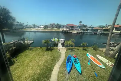 Image de Little Stilt House with Boatdock & Direct Gulf Access