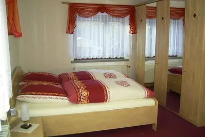 Image de Fewo, Du/wc u. Bad/wc, 2 Schlafräume+2 Aufb. Mgl. - Gästezimmer & Ferienwohnung Kapp