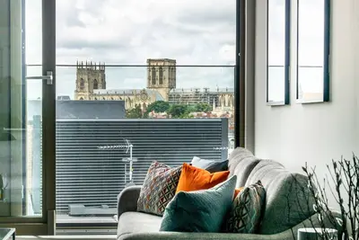 Image de A premium stay that sleeps 4 guests  in 2 bedrooms