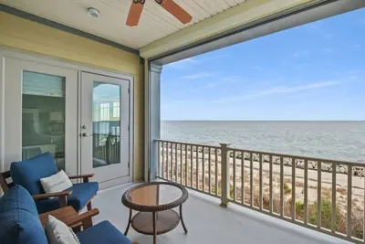 Image de Ocean Cottage 122 Deja Blue The Cottages at Jekyl Island Oceanfront