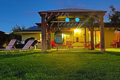 Image de Solar Powered maison près de belles plages de Big Island