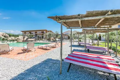 Image de Bel appartement avec Wifi, climatisation, piscine, terrasse, animaux admis et parking