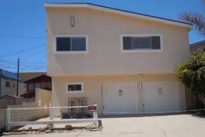 Image de Steps from the sand. . . . .