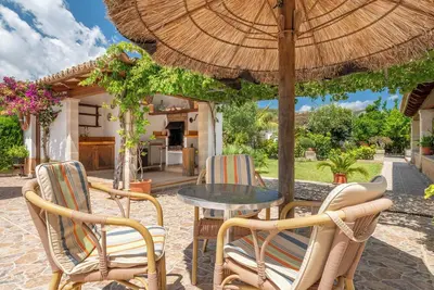 Image de Villa \"la Rafal\" avec vue sur les montagnes, piscine, Wi-Fi, climatisation, terrasse et jardin