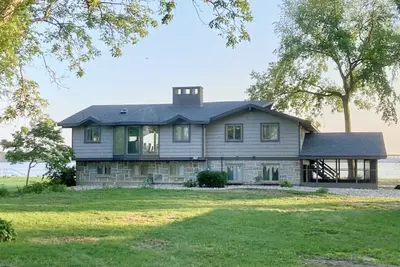 Image de Lake home minutes from Cedar Point!